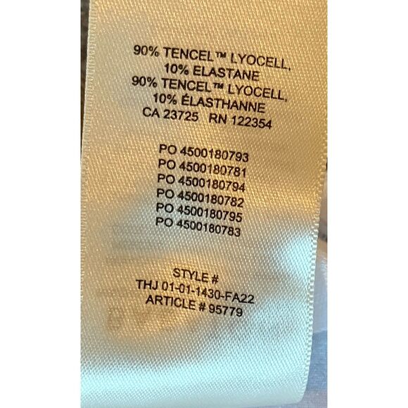 Aritizia Babaton White Shirt - Size Large - Picture 5 of 5